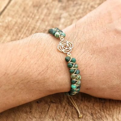 Bracelet-tibétain-bijoux-bohème-pierre-semi-précieuse