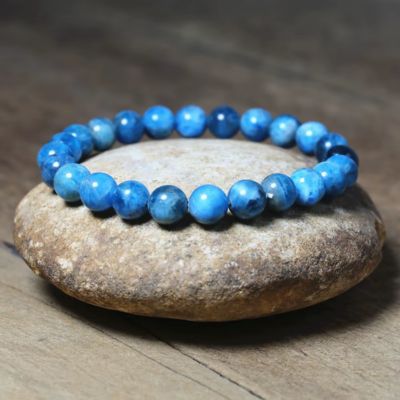 Bracelet-tibétain-pierre-apatite-bleue