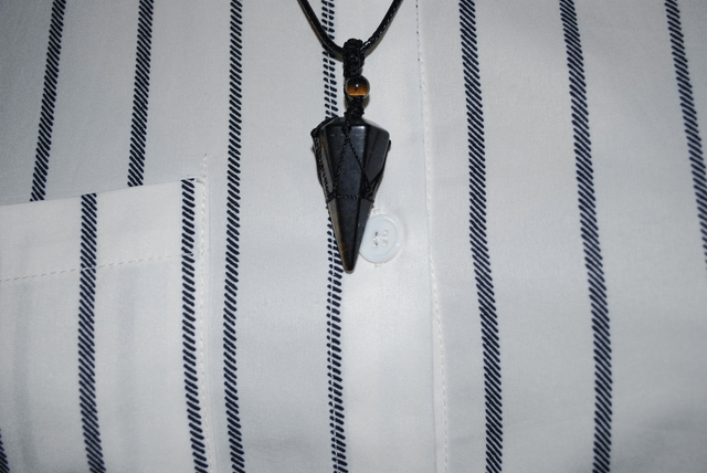 Collier pointe œil de tigre