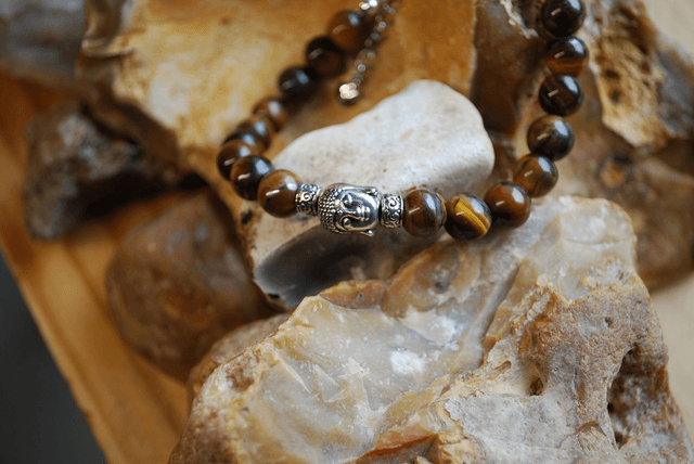 Bracelet pendentif tête de bouddha, œil de tigre