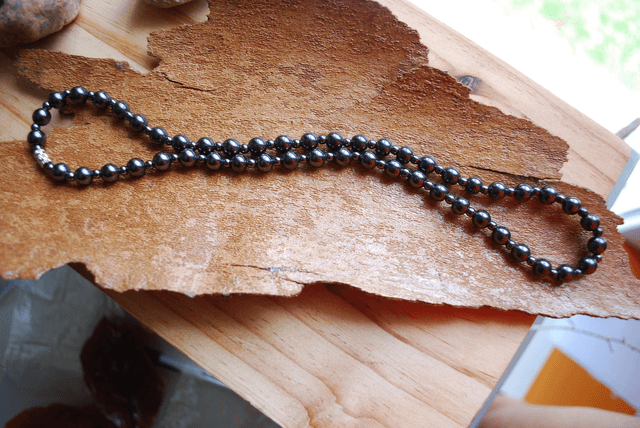 Collier hématite magnétique