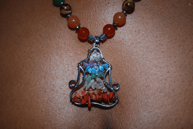 Collier turquoise 7 chakras