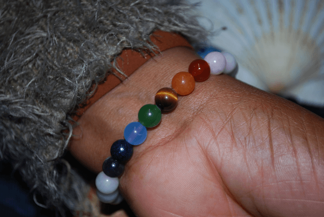Bracelet en quartz rose et 7 chakras