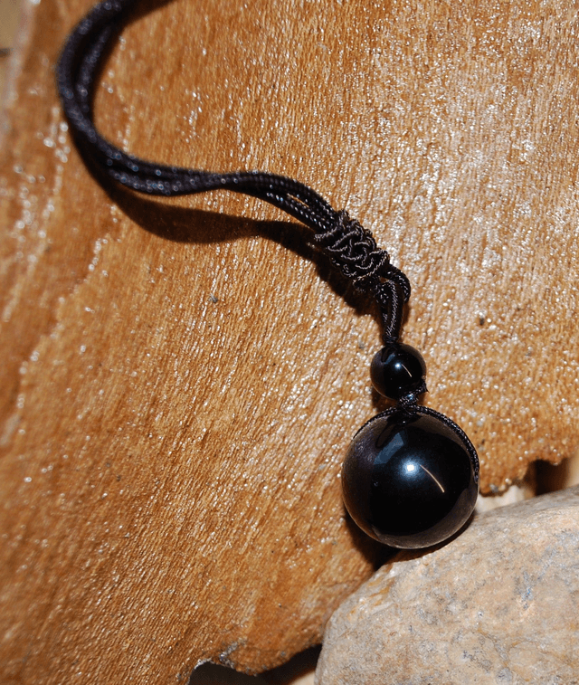 Collier boule d'obsidienne