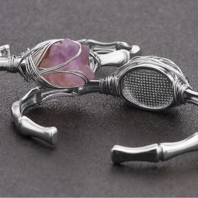Joncs-bouddhiste-bracelet-pierre