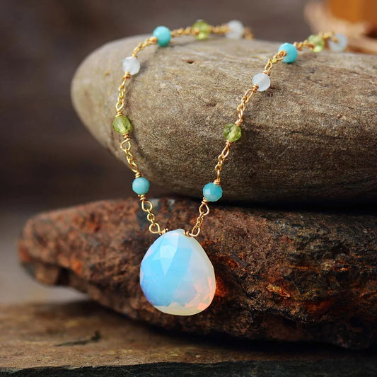 Pierre-bleu-clair-collier-ras-de-cou