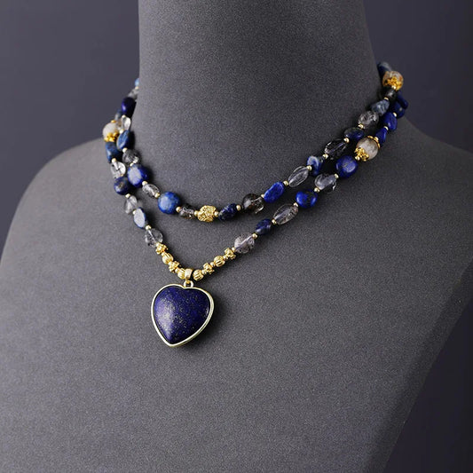 Pierre-bleue-perle-en-collier